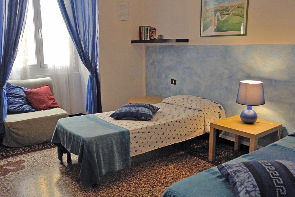B&B Blue Home Γένοβα Δωμάτιο φωτογραφία